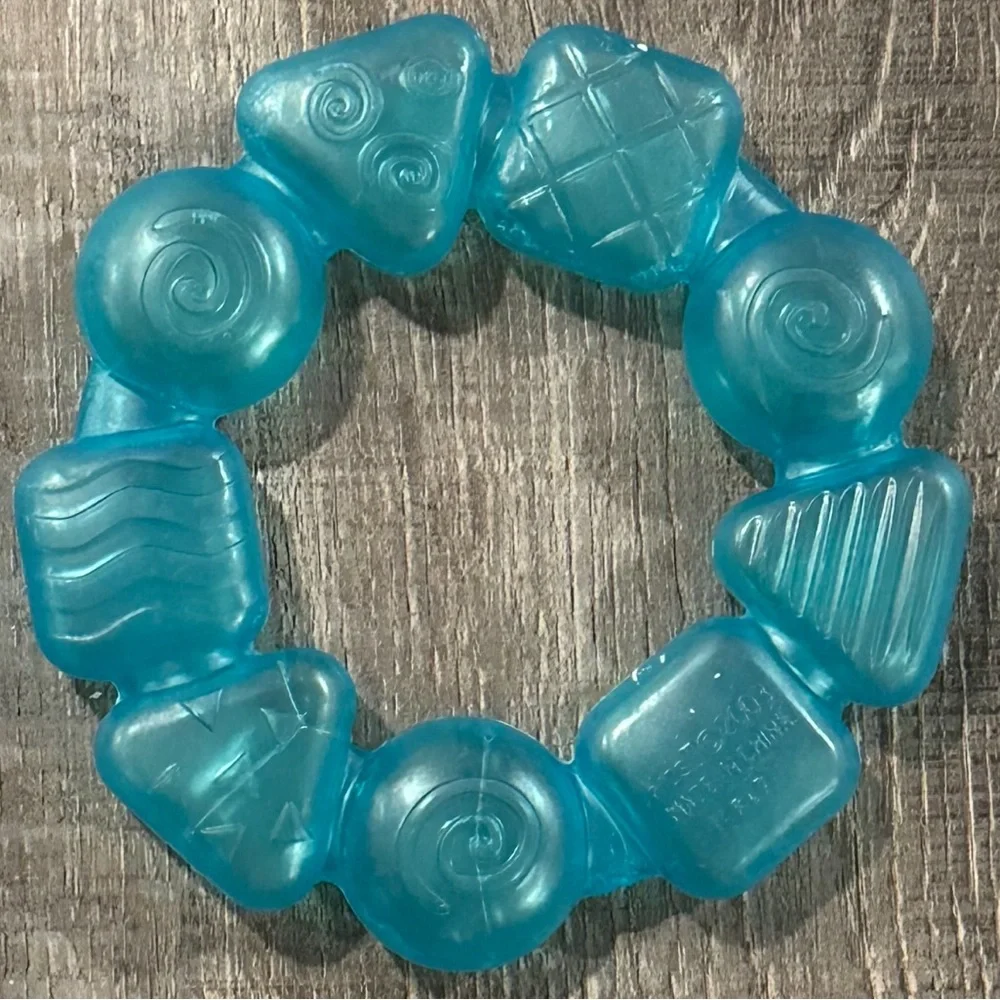 💞 Blue Bright Starts BPA-Free Teething Ring